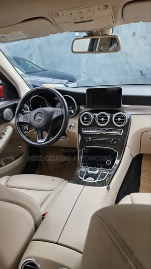 Mercedes-Benz GLC-Class 2017 Red