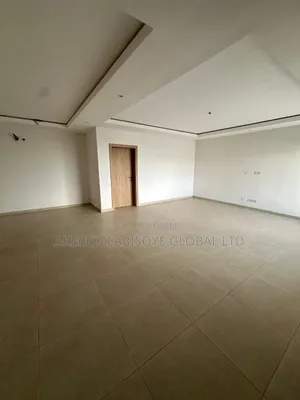 4bdrm Townhouse / Terrace in In An Estate Around for rent