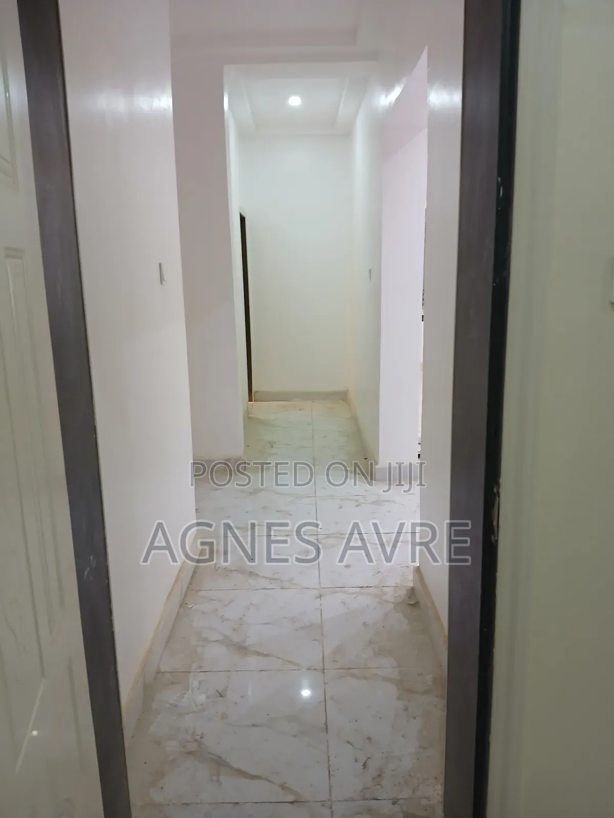 3bdrm Block of Flats in Jahi for rent