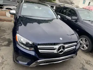 Mercedes-Benz GLC-Class 2018 Blue