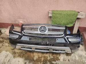 Front Bumper Gl450 2015