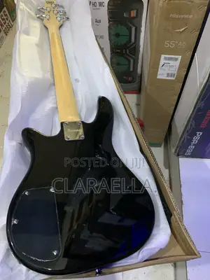 Ibanez Sr400 Electric Bass Guitar.