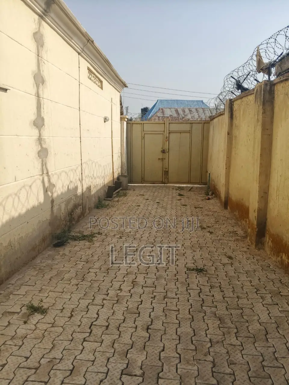 1bdrm Block of Flats in Minna for sale