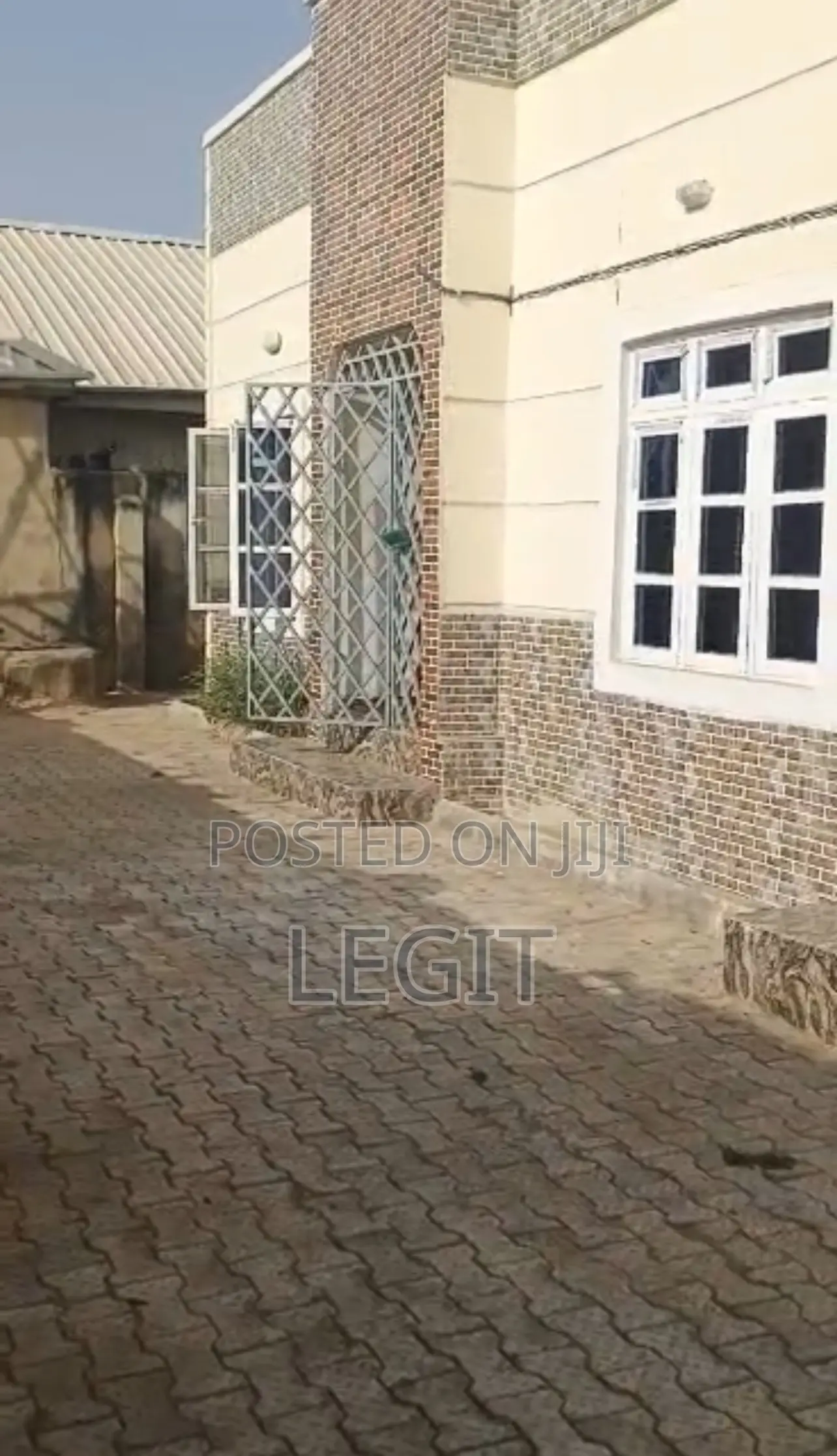 1bdrm Block of Flats in Minna for sale
