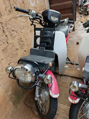 Honda 2024 Red