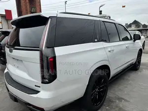 Cadillac Escalade 2022 White