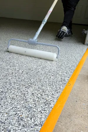 Liquid Flakes Tiles