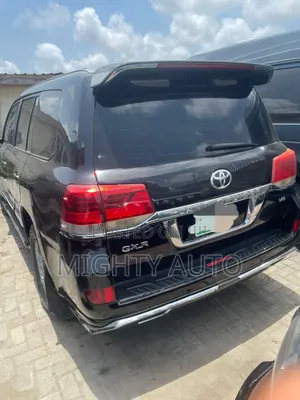 Toyota Land Cruiser 2015 Black