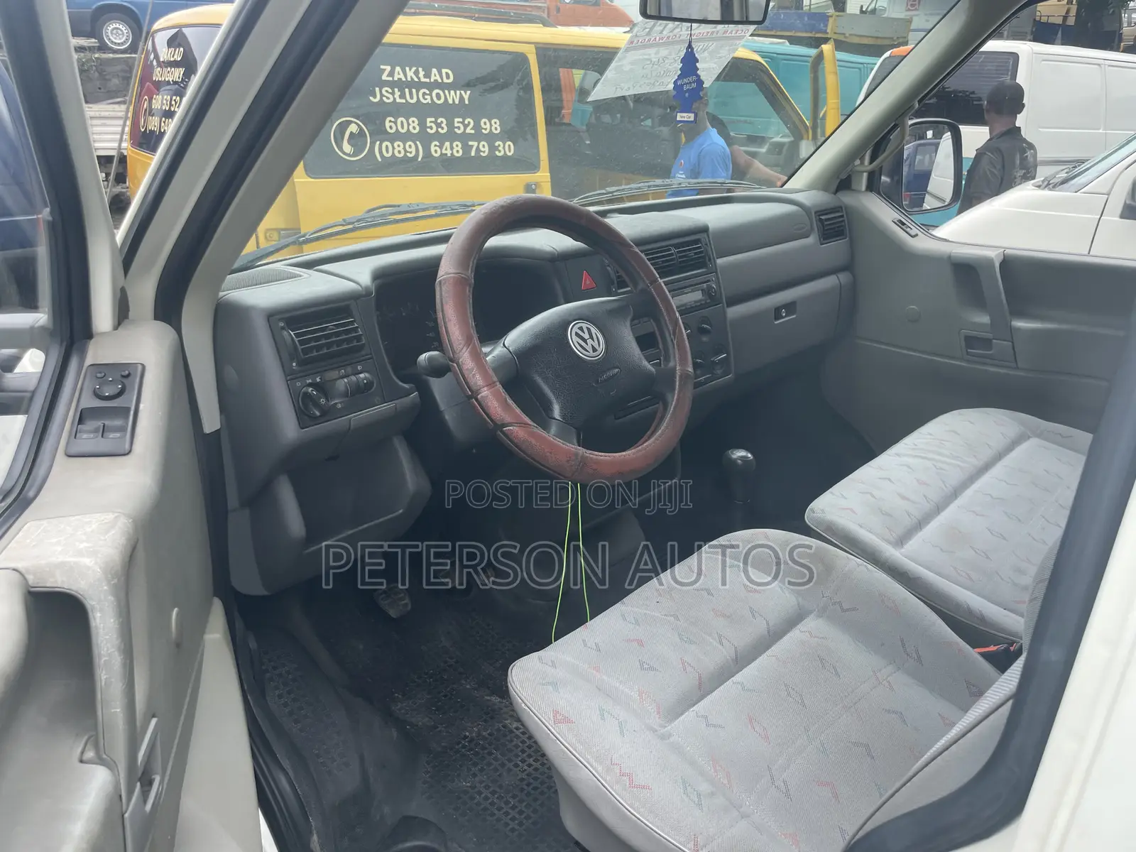 Volkswagen Transporter 2002 White