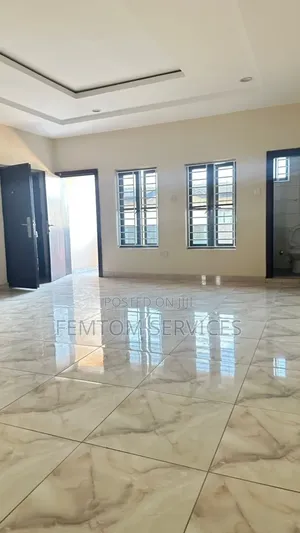Photo - 3bdrm Block of Flats in Faith Estate, Oke-Afa for sale