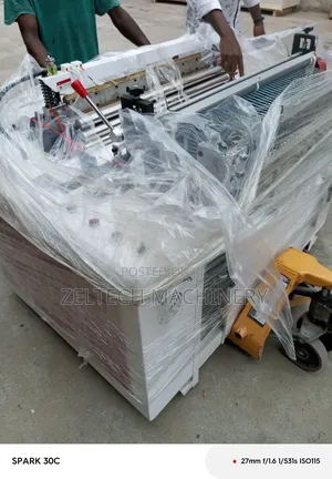 Nylon Single Deck Cutting and Sealing Machine