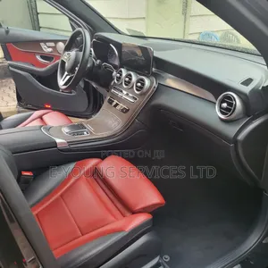 Mercedes-Benz GLC-Class 2021 Black