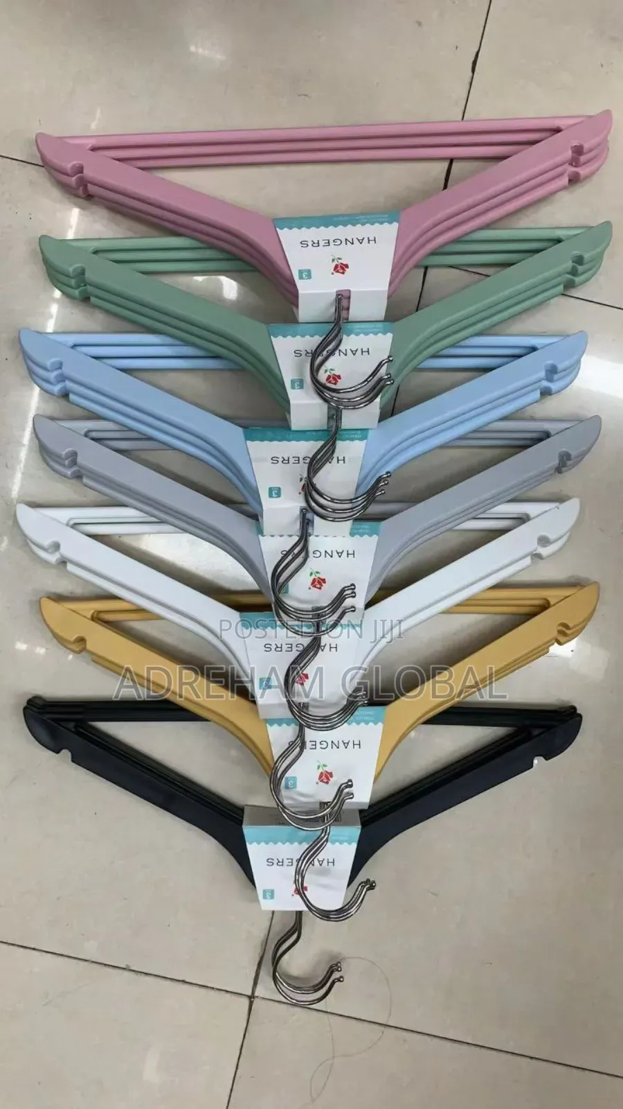 10pcs High Quality Plastic Cloth Hanger