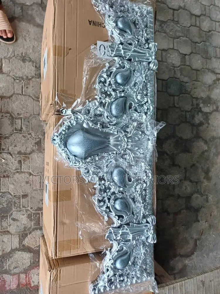High Quality Curtains and Pelmet