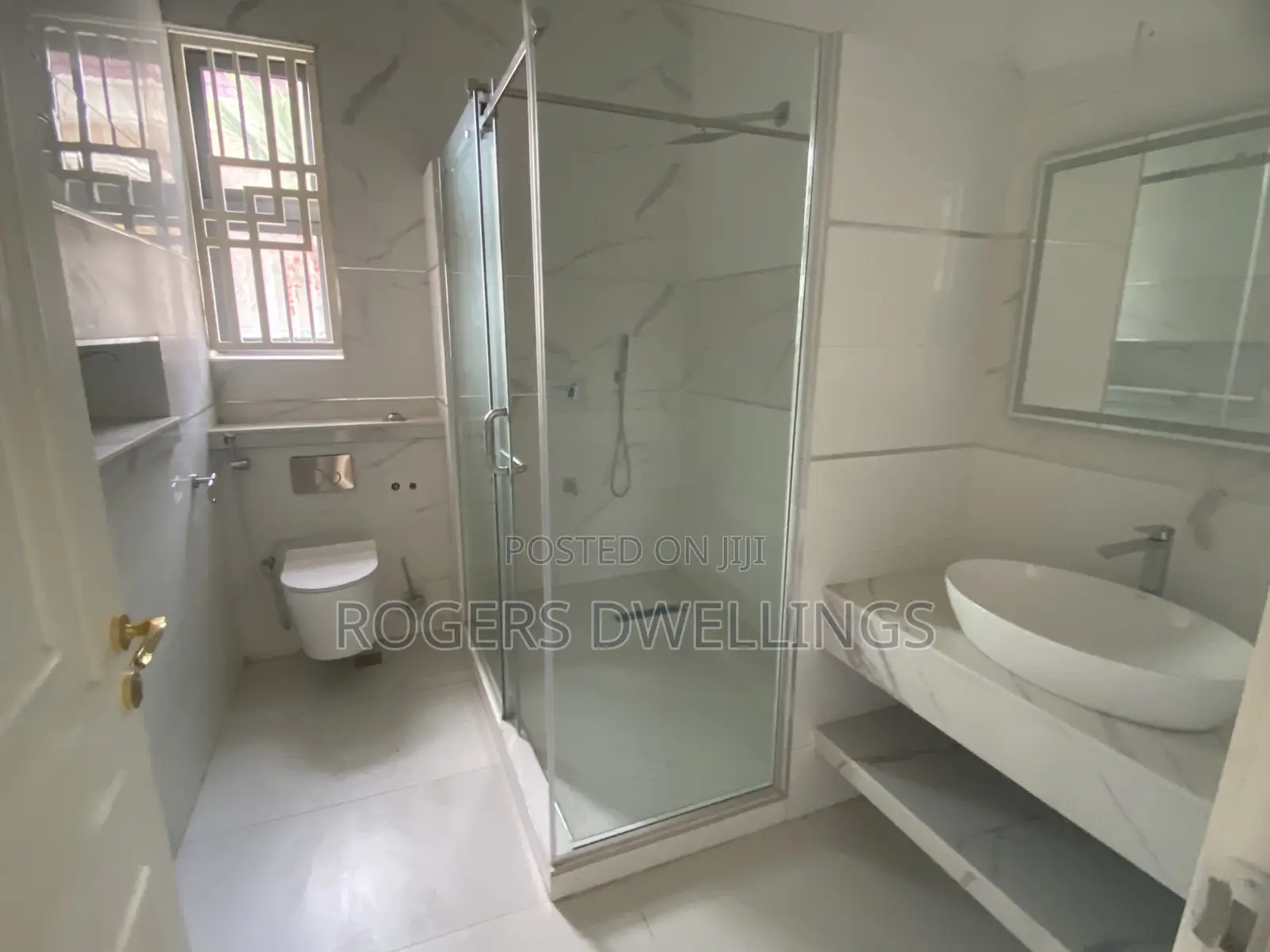 9bdrm Duplex in Maitama for sale