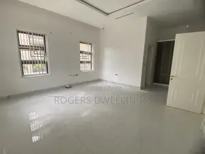9bdrm Duplex in Maitama for sale