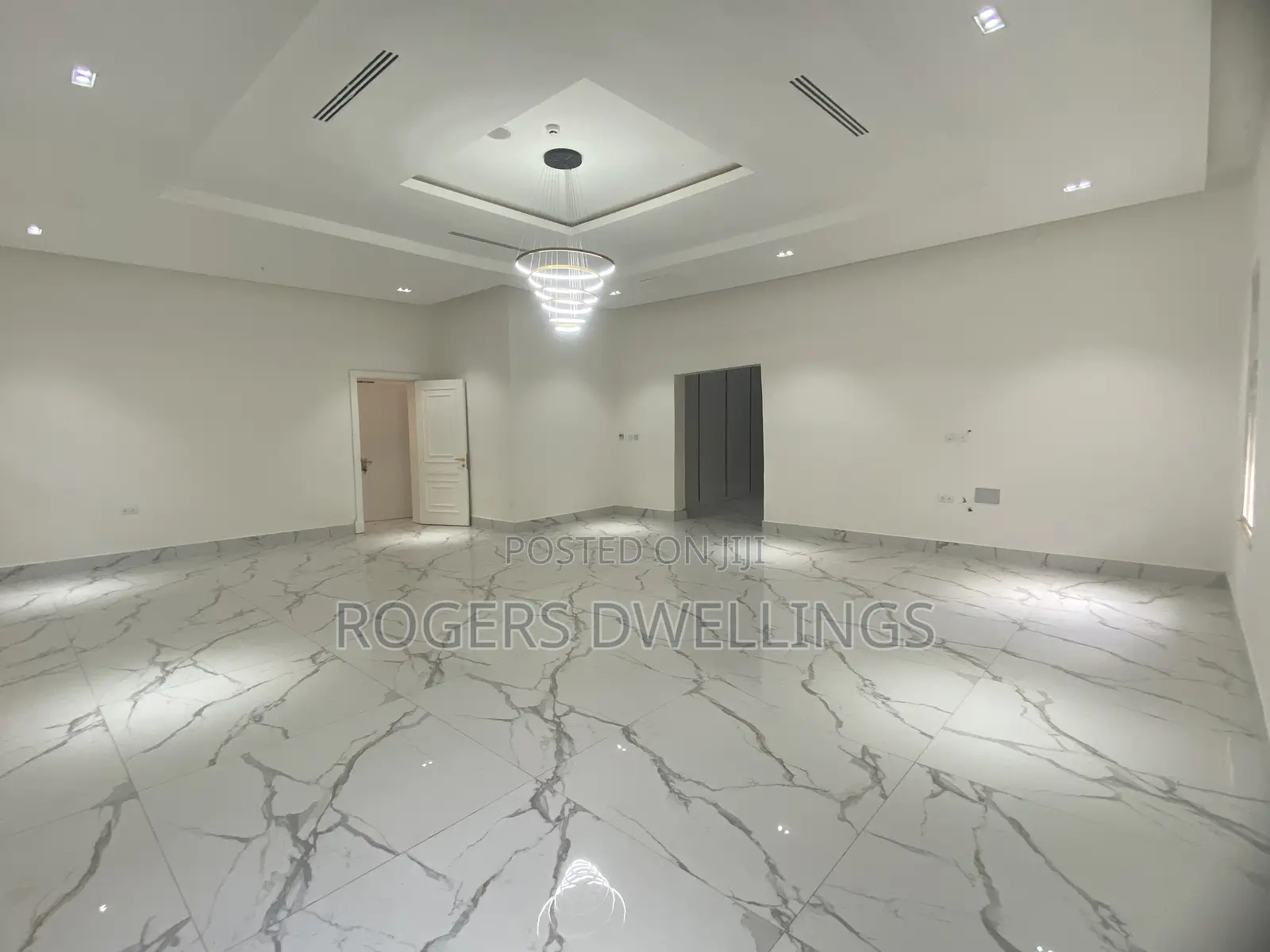 9bdrm Duplex in Maitama for sale