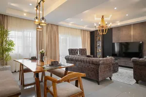 3 Bedroom King Apart With Cozy Secure Envro in Ikoyi