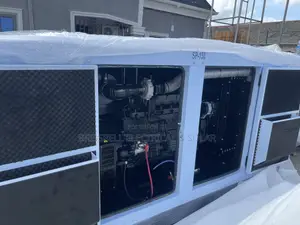 Heavy-duty England Perkins Soundproof Diesel Generator150kva