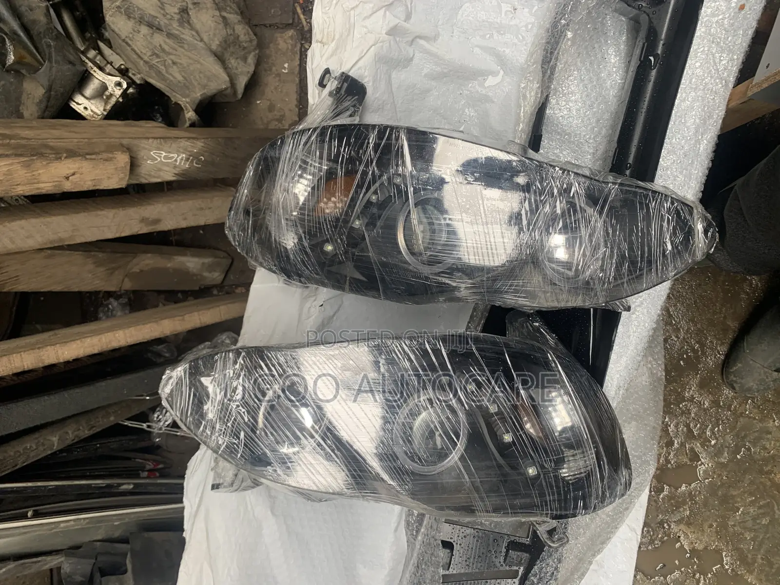 Yahoo Model Headlight Corolla 2005