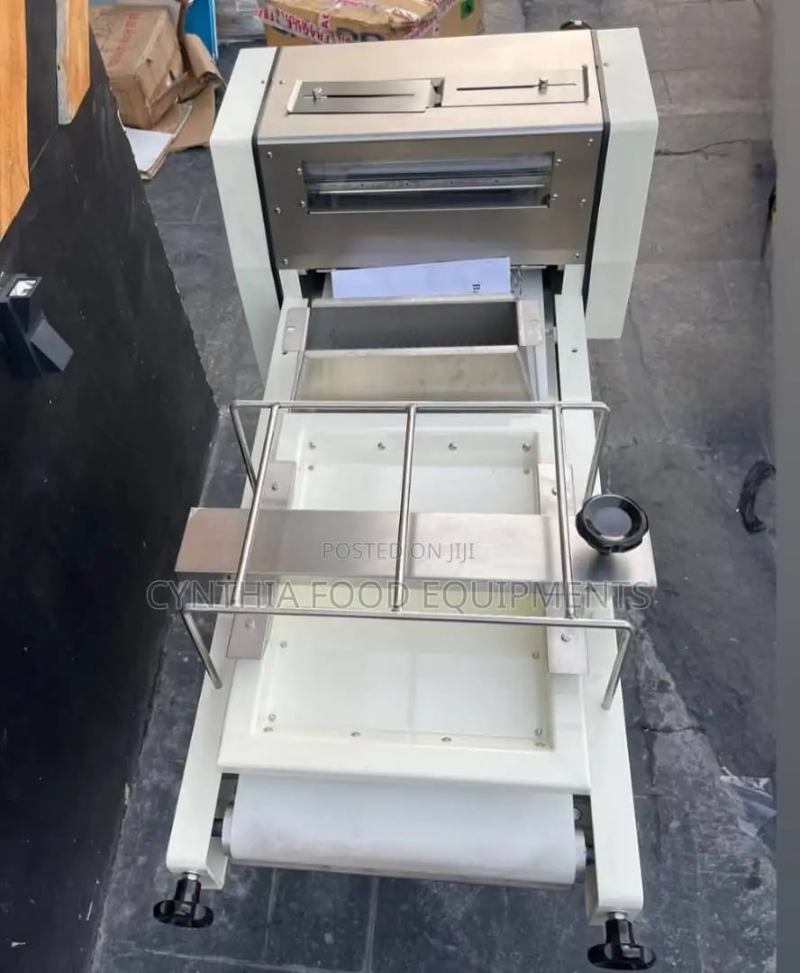 Dough Moulder