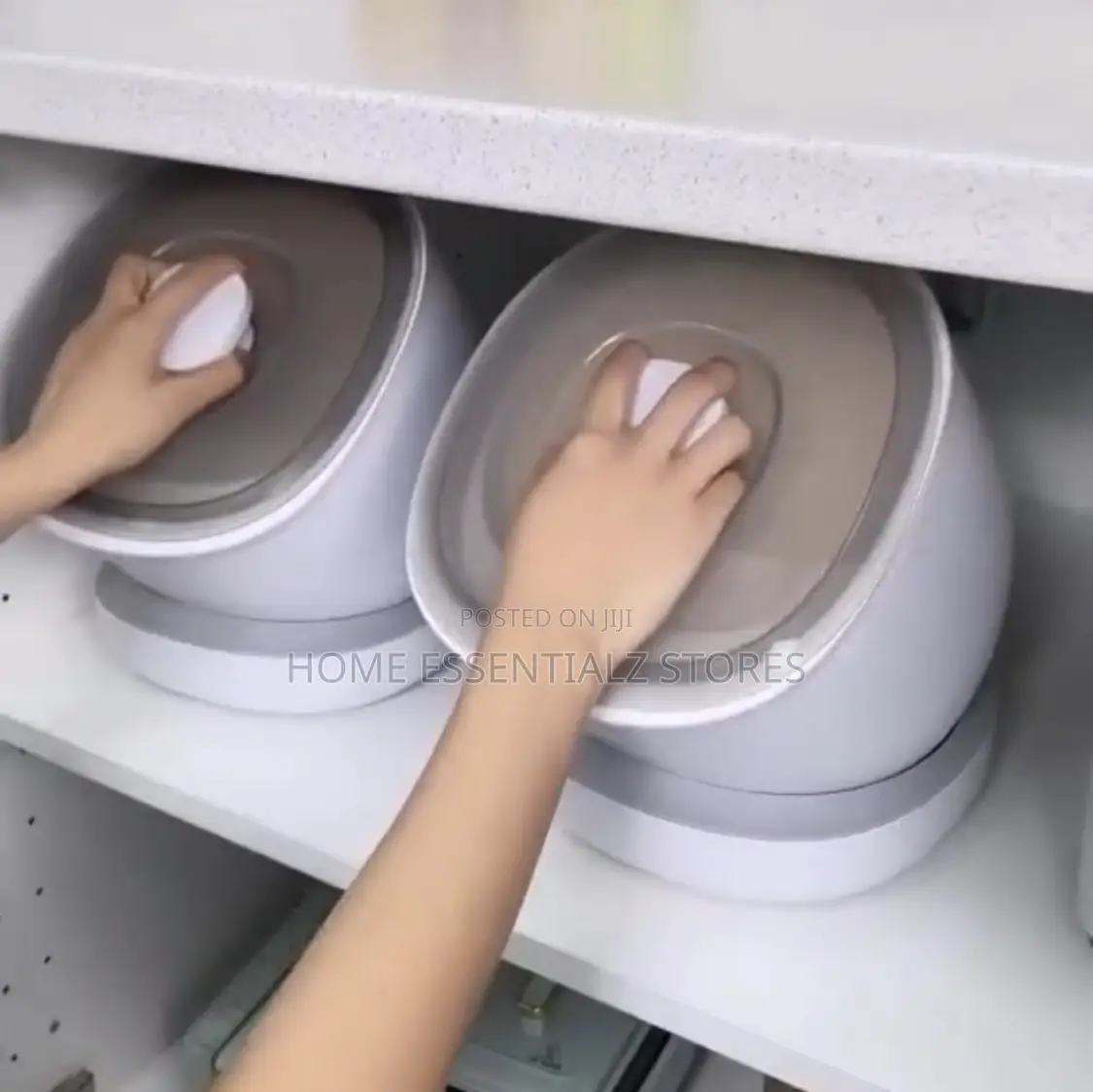 Flipping Grain Rice Bucket
