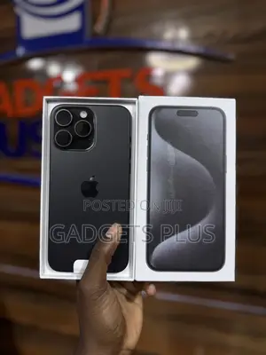 New Apple iPhone 15 Pro Max 256 GB Black