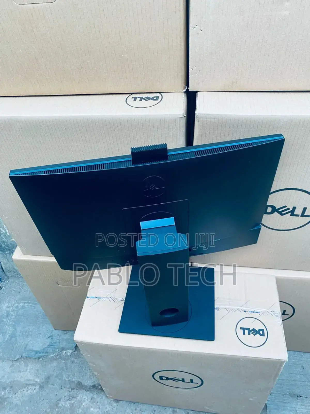 New Desktop Computer Dell OptiPlex 7450 8GB Intel Core I5 SSD 256GB