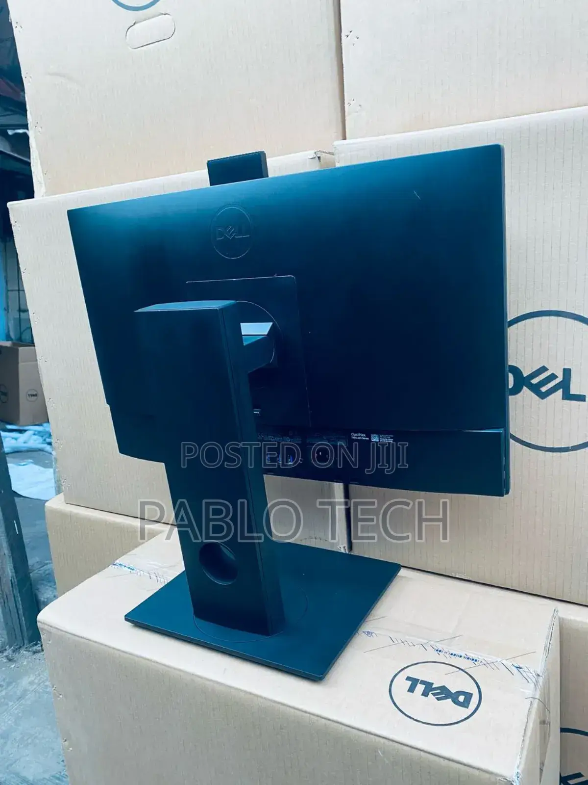 New Desktop Computer Dell OptiPlex 7450 8GB Intel Core I5 SSD 256GB