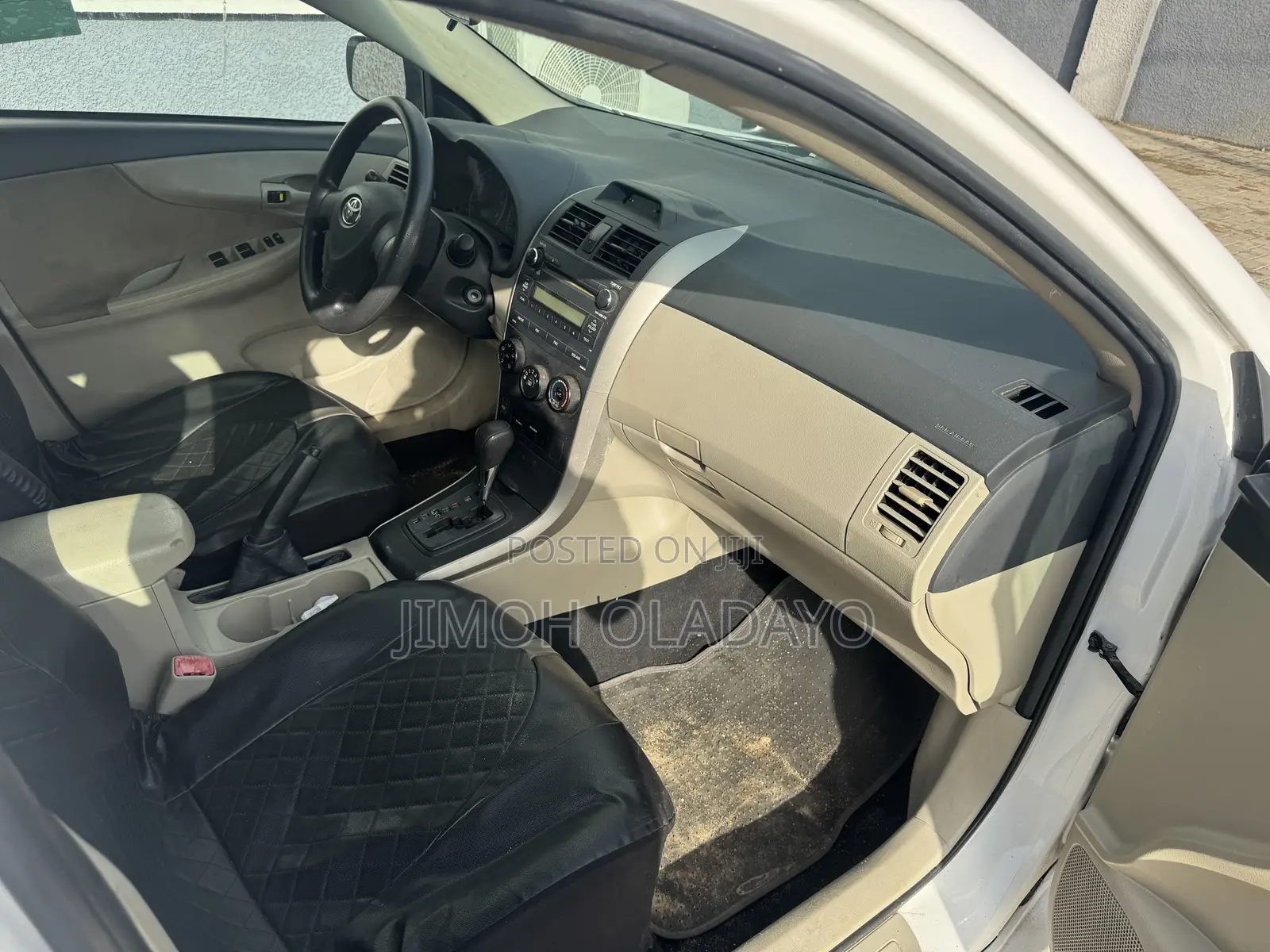 Toyota Corolla 2013 White
