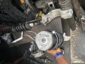 Front Shocks Jeep Cherokee 2022 Model