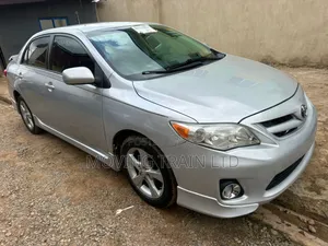 Toyota Corolla S Special Edition 4dr Sedan (1.8L 4cyl 4A) 2013 Silver
