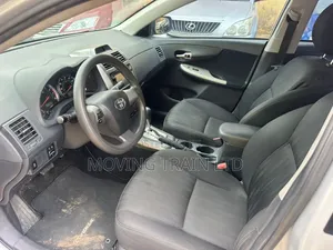Toyota Corolla S Special Edition 4dr Sedan (1.8L 4cyl 4A) 2013 Silver