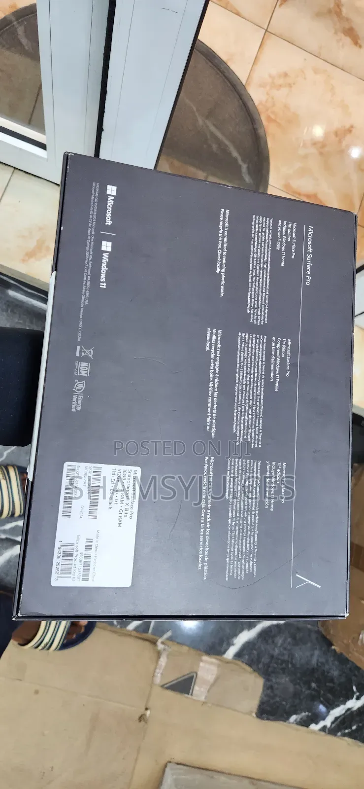 New Microsoft Surface Pro 11th Edition, a Copilot+ PC 16GB SSD 512GB