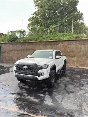 Toyota Tacoma TRD Off Road 2022 White