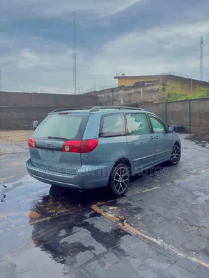 Toyota Sienna LE FWD 2006 Blue
