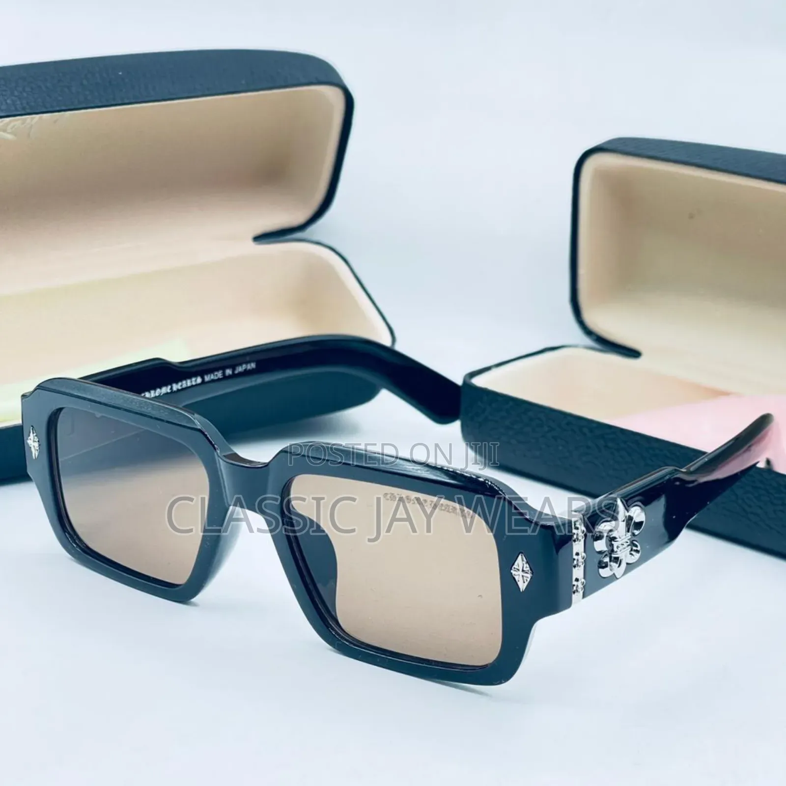 Black Luxury Sunshade Available