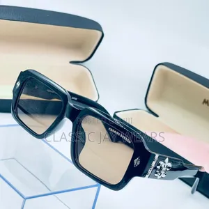 Black Luxury Sunshade Available