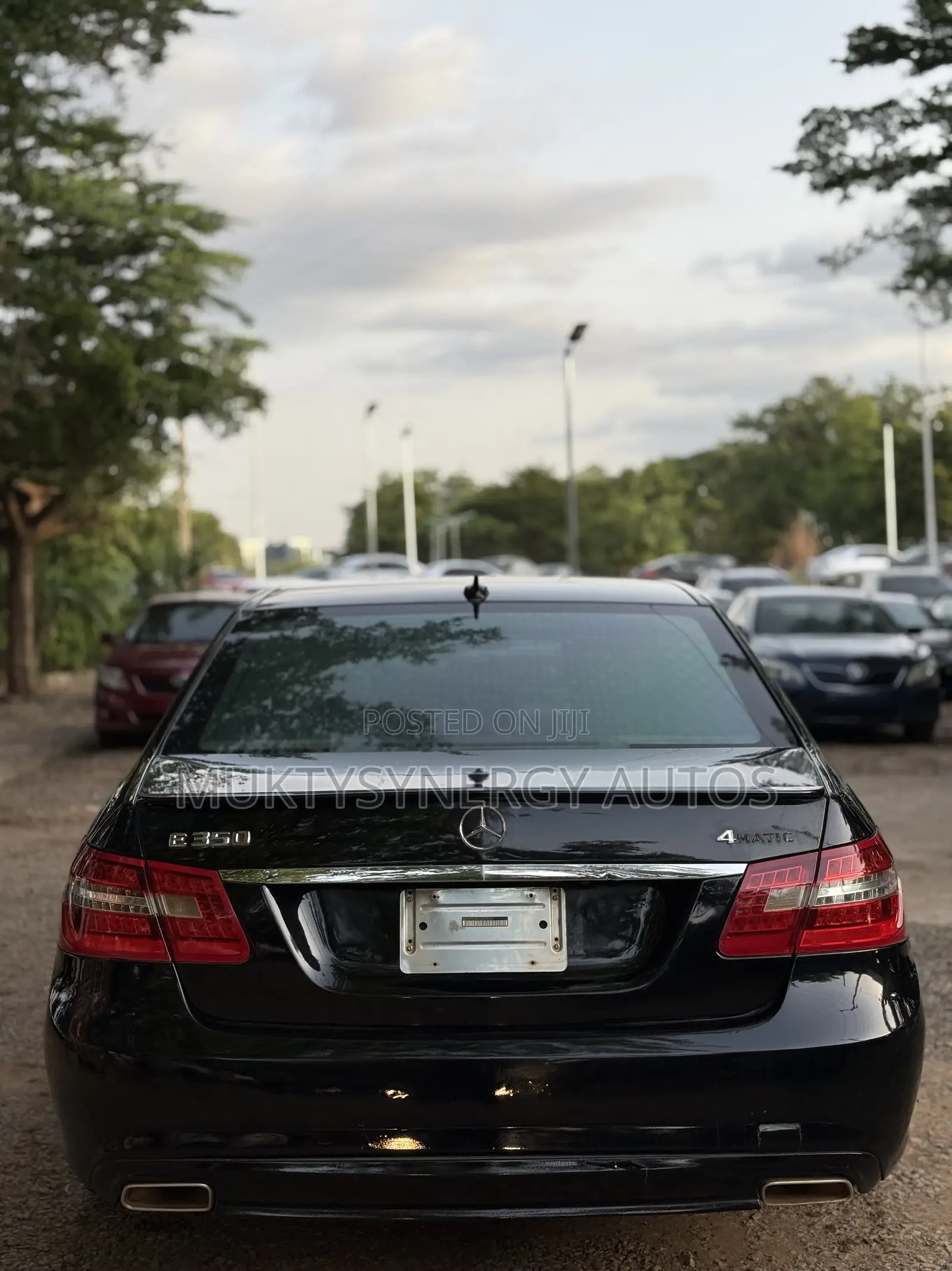 Mercedes-Benz E350 2011 Black