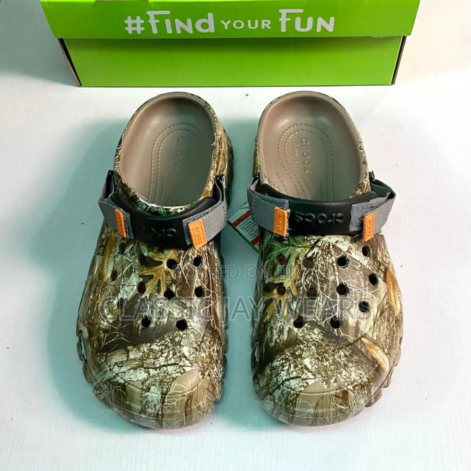 9 Different Beautiful Latest Crocs Picture