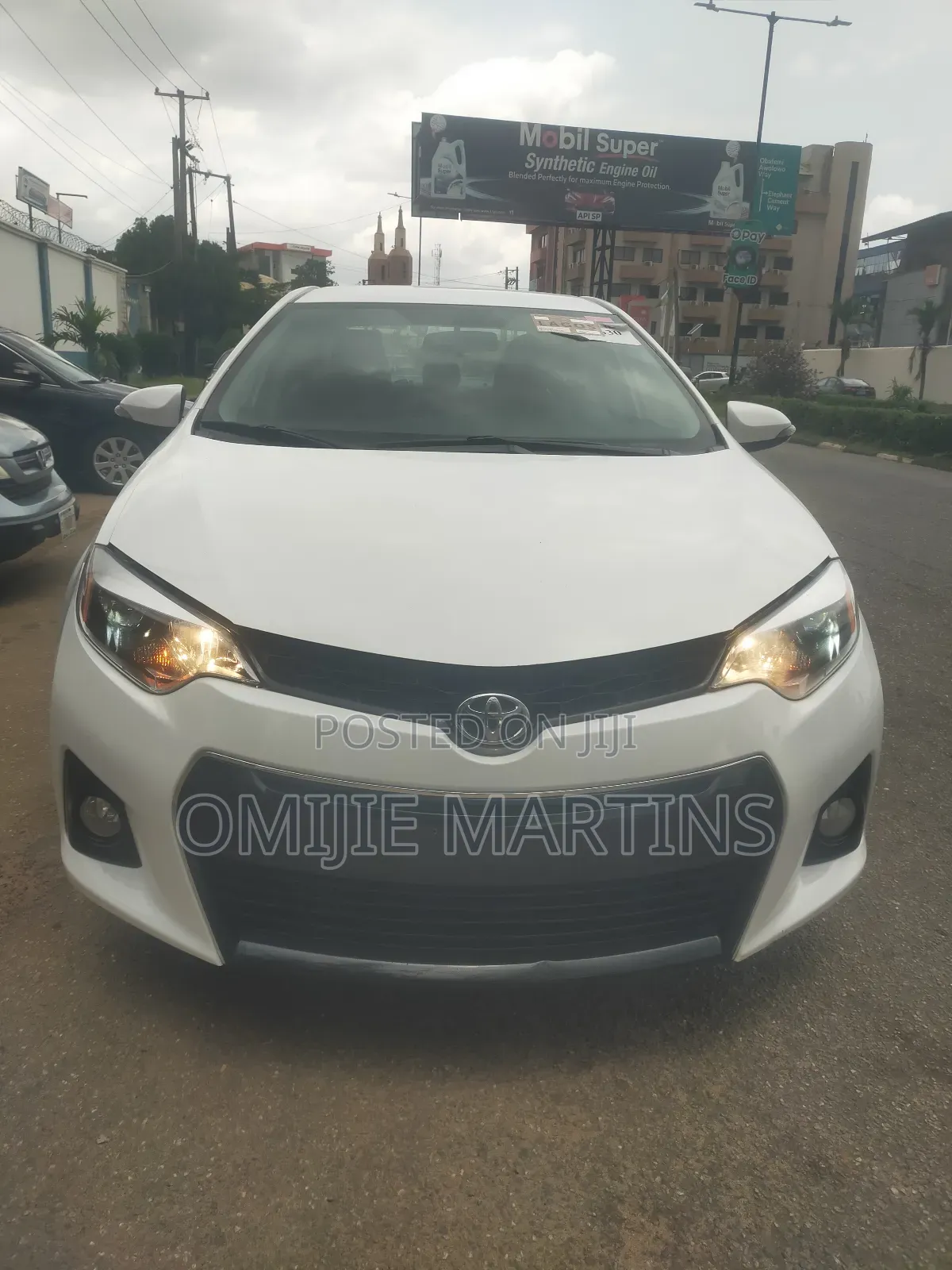 Toyota Corolla 2014 White