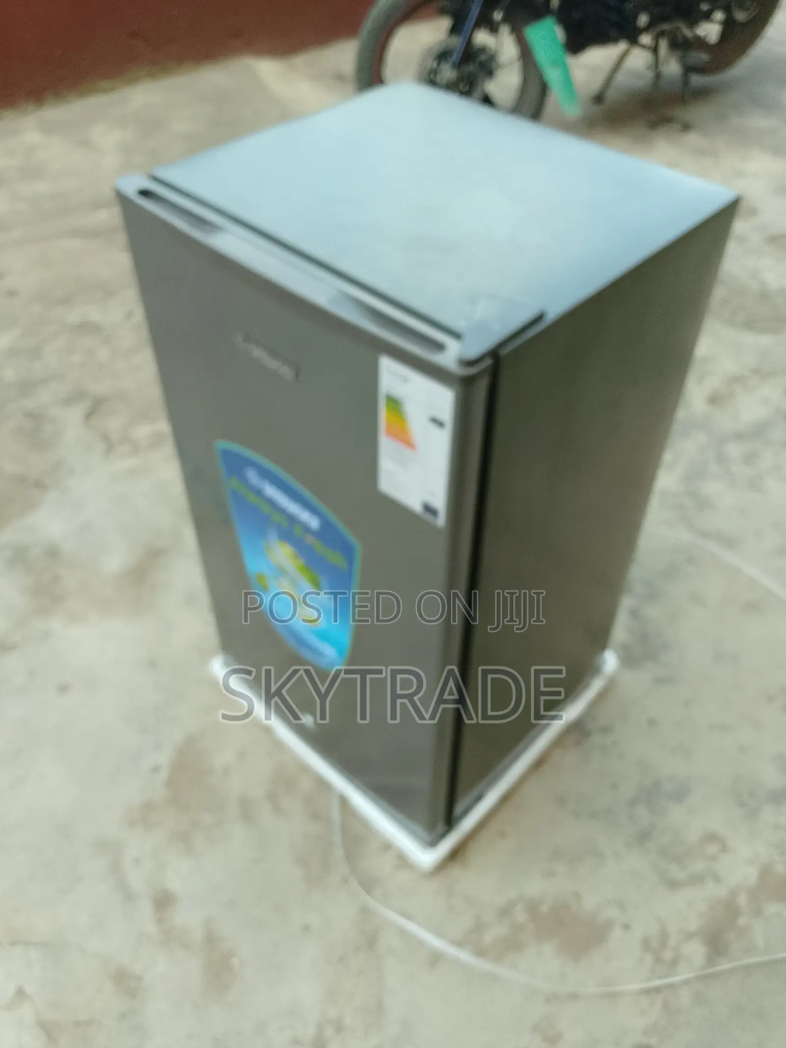 Compact Design Sliver Bc_128 Refridgerator