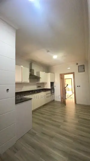3bdrm Apartment in Lekki Phase1 for rent