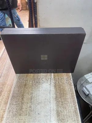 Laptop Microsoft Surface Pro 11th Edition, a Copilot+ PC 16GB SSD 1T