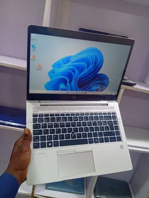 Laptop HP EliteBook 840 G5 8GB AMD Ryzen 3 SSD 256GB