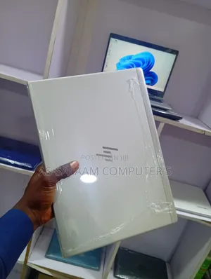 Laptop HP EliteBook 840 G5 8GB AMD Ryzen 3 SSD 256GB