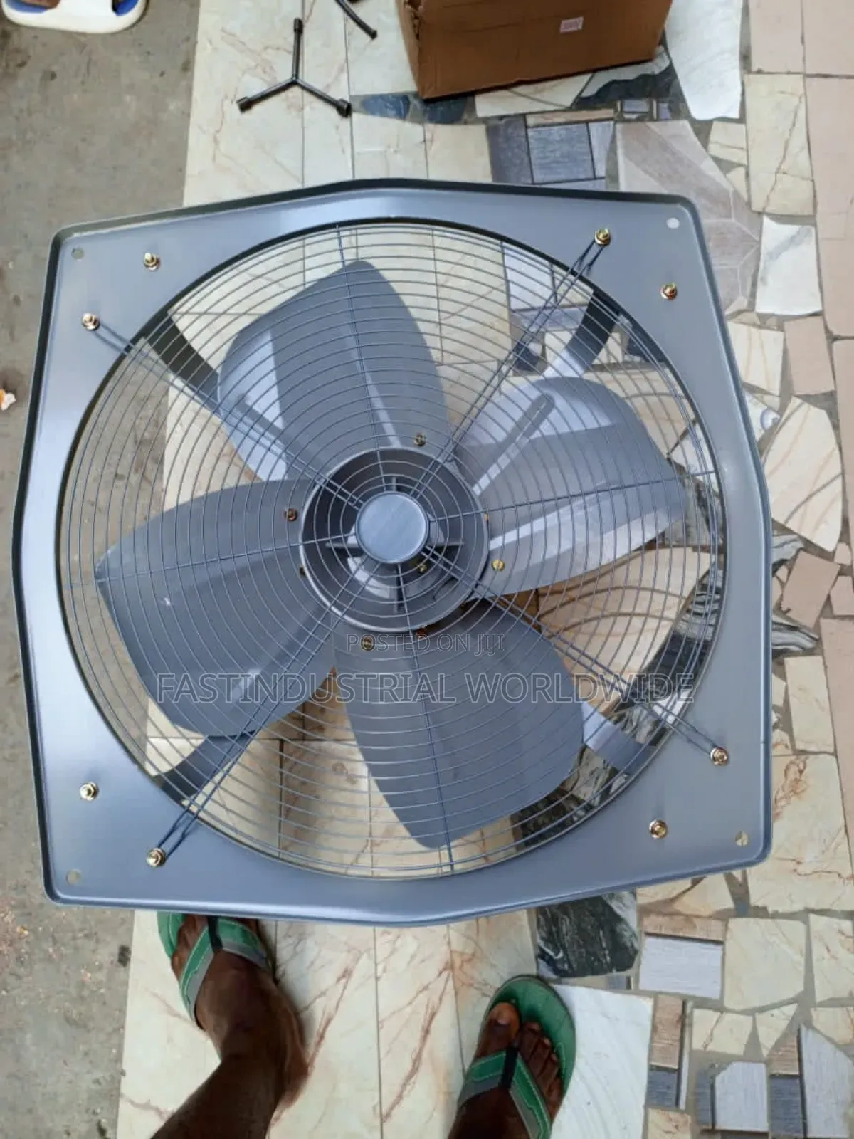 18 Inches Fan Extractor