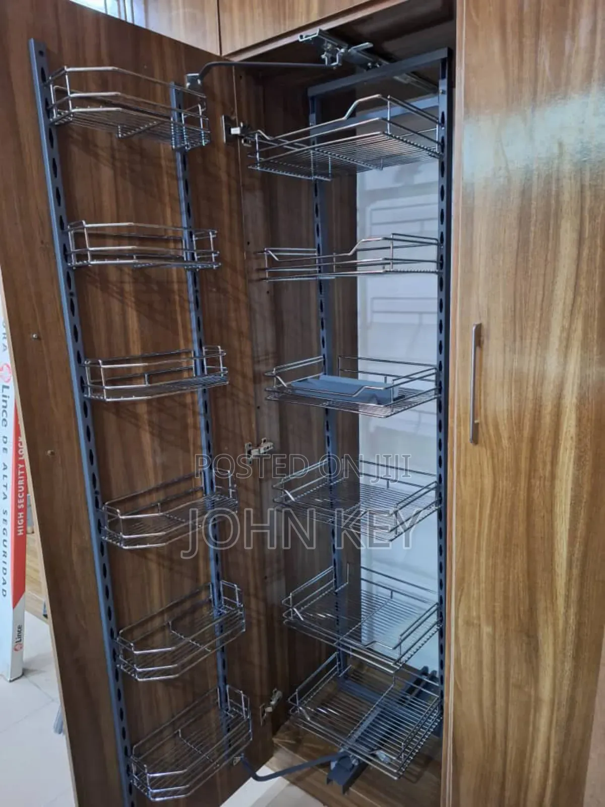 Kitchen Pantry Organizer