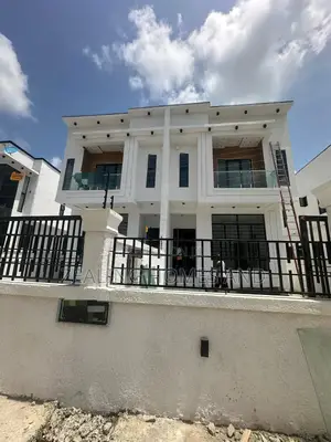 5bdrm Duplex in Lekki Ajah Estate for sale