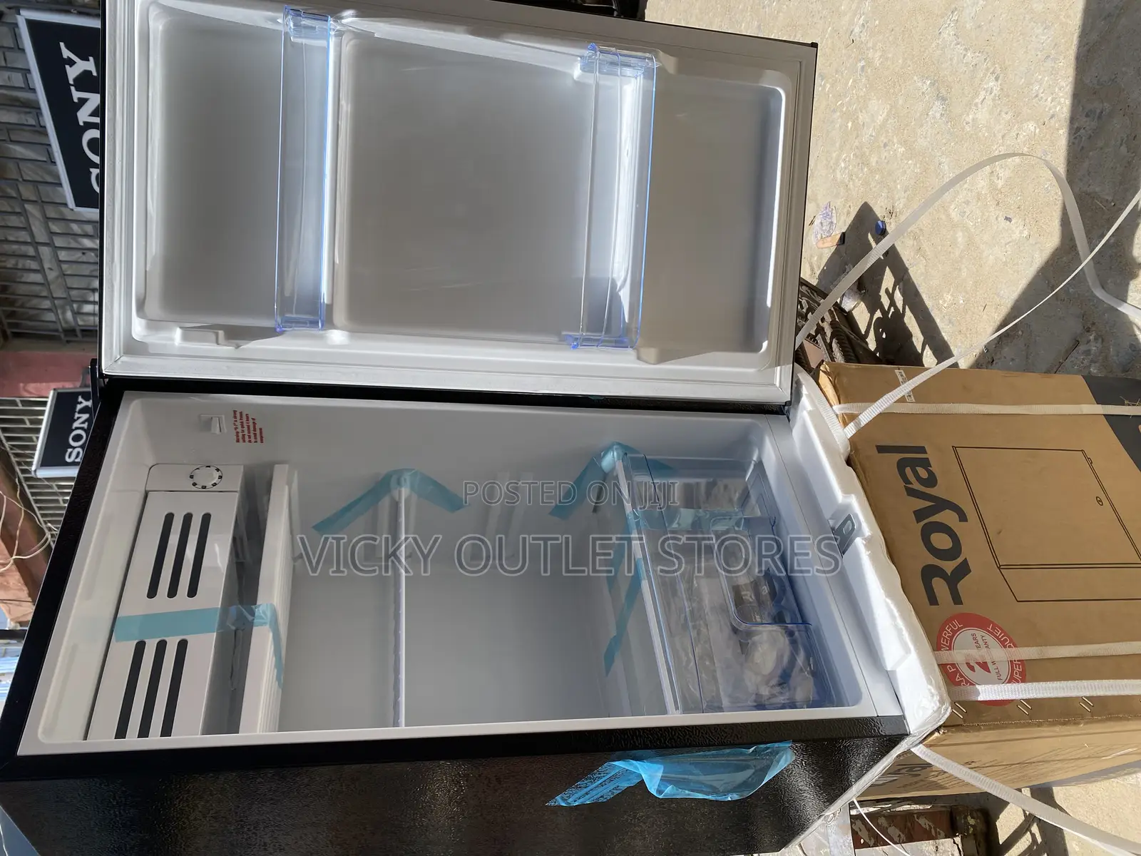 90liters Table Top Refrigerator